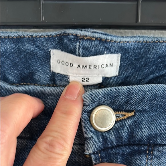 Blue Distressed Good American Women's Jeans - Picture 6 of 7